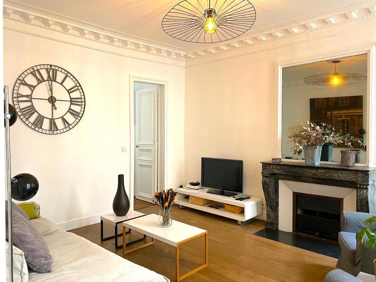 Real Parisian Apartment With 2 Bedrooms And Ac Exterior foto
