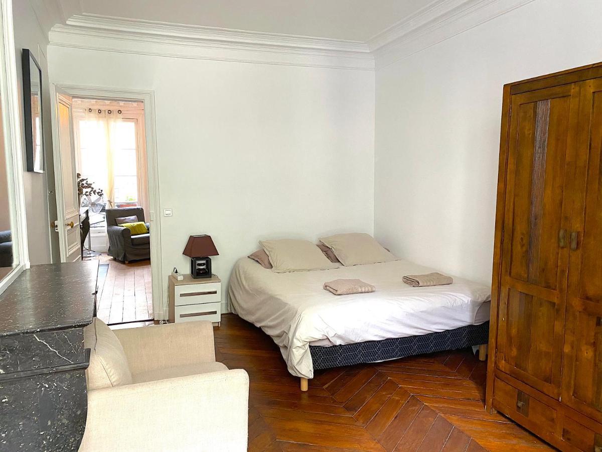 Real Parisian Apartment With 2 Bedrooms And Ac Exterior foto